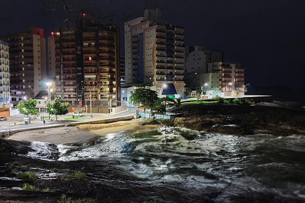 Apartamento Luxo Ar Condicionado Otima Localizacao Guarapari Dış mekan fotoğraf